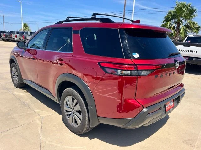 Used 2025 Red Nissan SV image 4