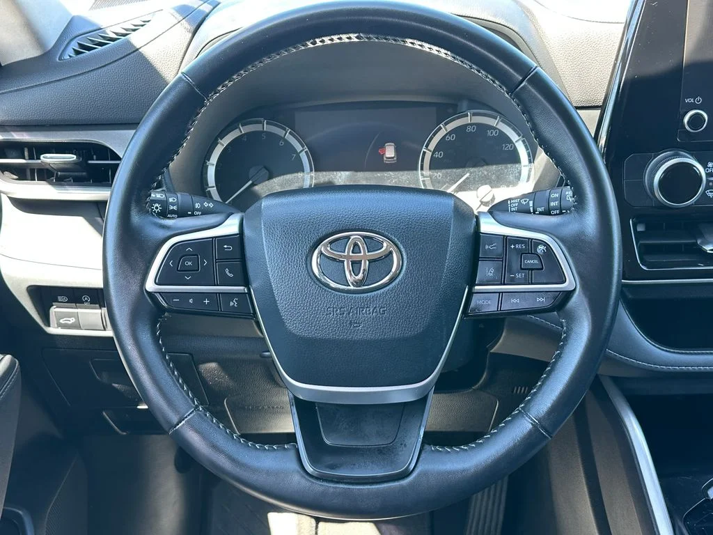 Used 2023 Black Toyota LE image 20