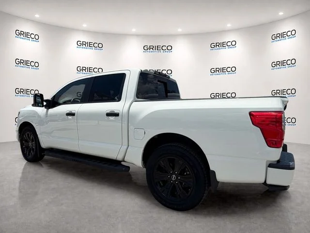 Used 2024 Glacier White Nissan SV image 5