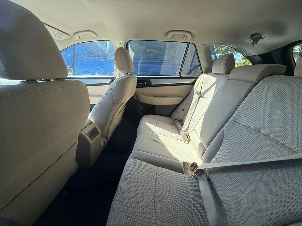 Used 2017 Green Subaru 2.5i Premium image 9