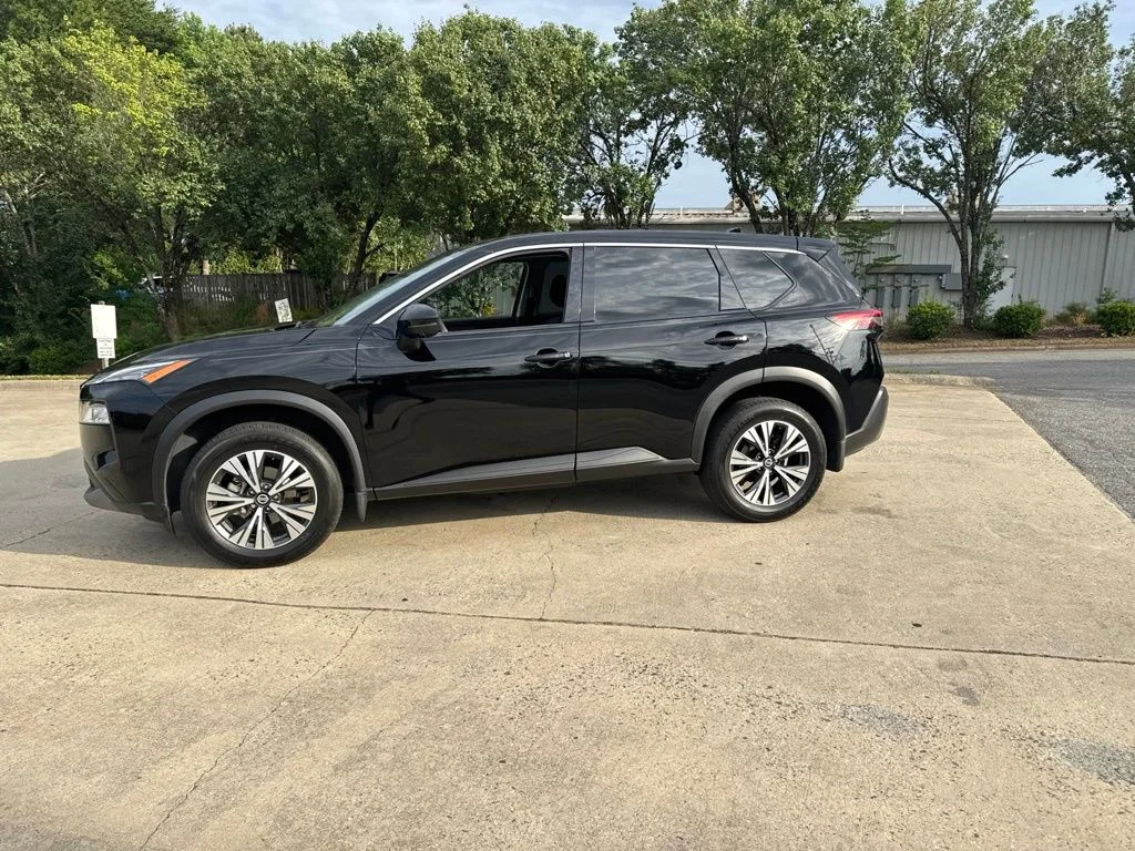 Used 2021 Black Nissan SV image 11