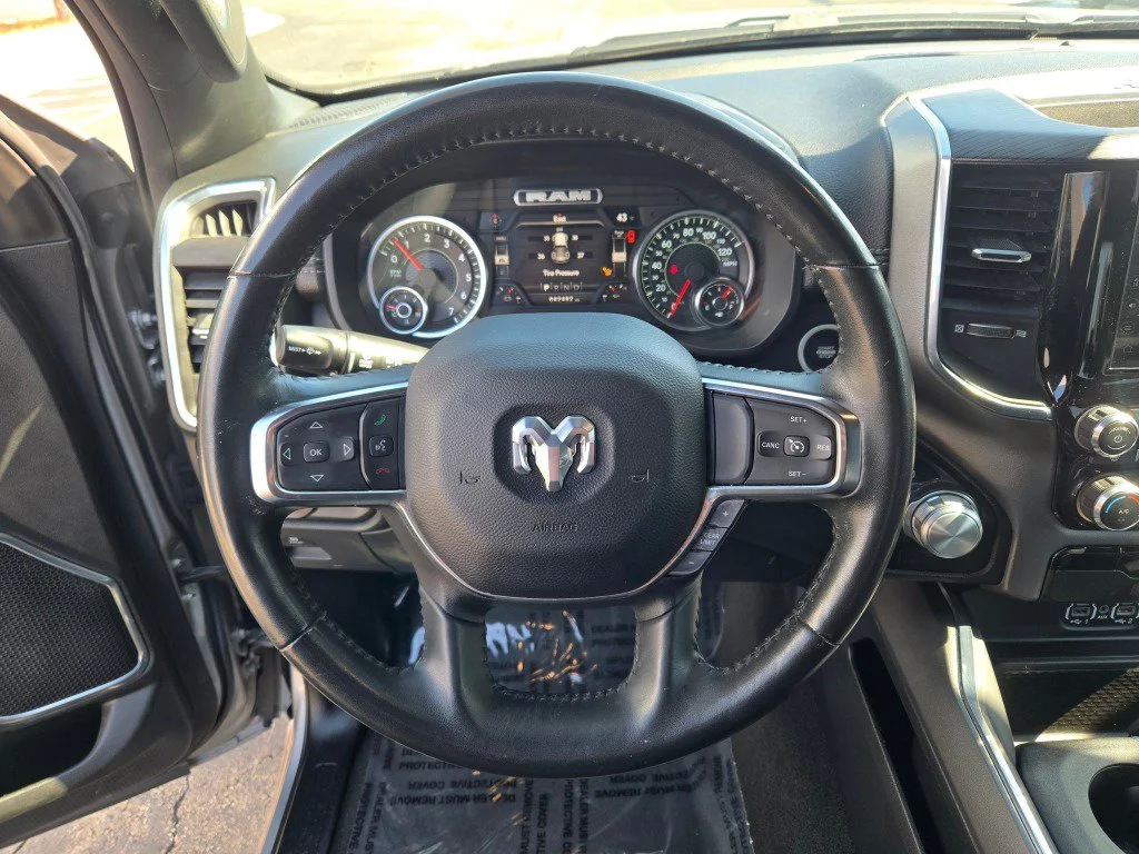 Used 2024 Silver Ram Laramie image 34