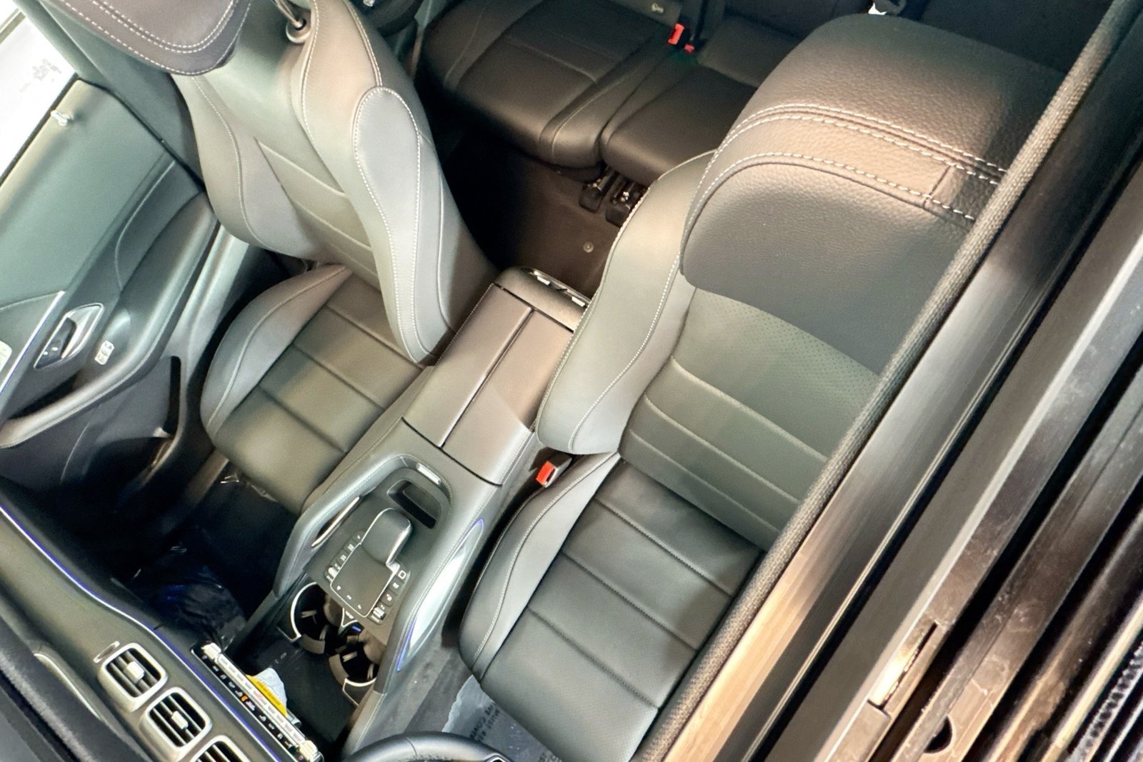 New 2026 Obsidian Black Metallic Mercedes-Benz GLE 350 image 19