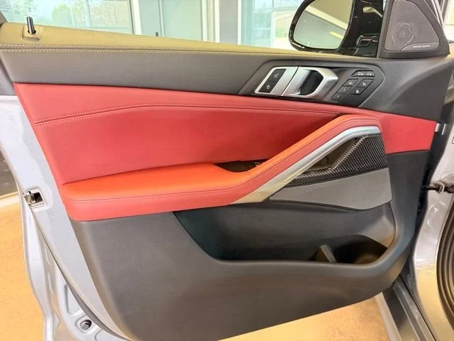 Used 2024 Skyscraper Gray Metallic BMW M60i image 14