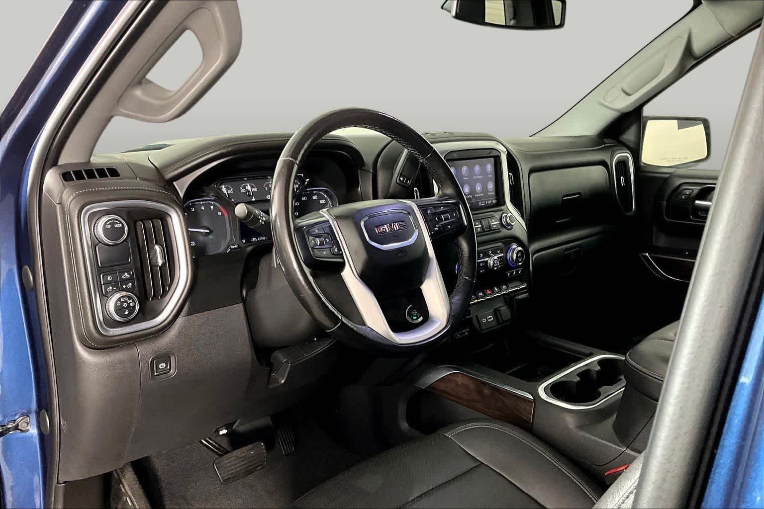 Used 2021 Pacific Blue Metallic GMC SLT image 16