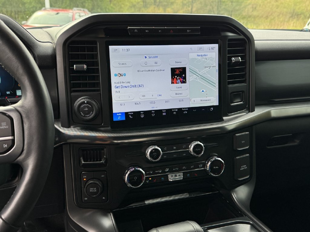 Used 2024 Avalanche Ford Lariat image 13