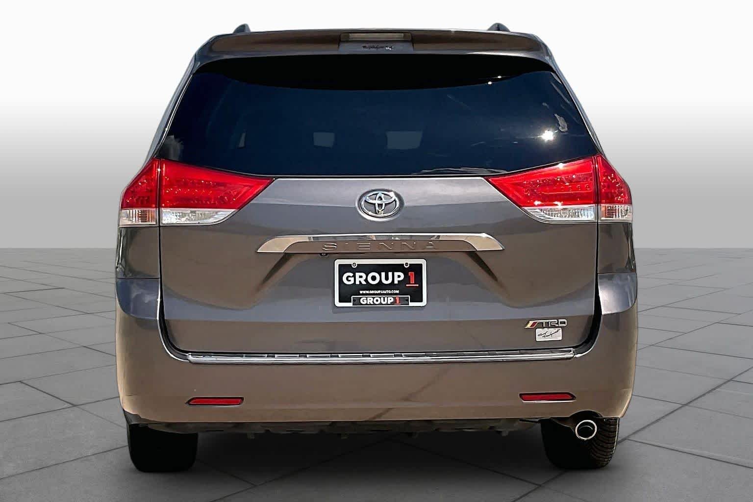 Used 2013 Predawn Gray Mica Toyota LE image 5