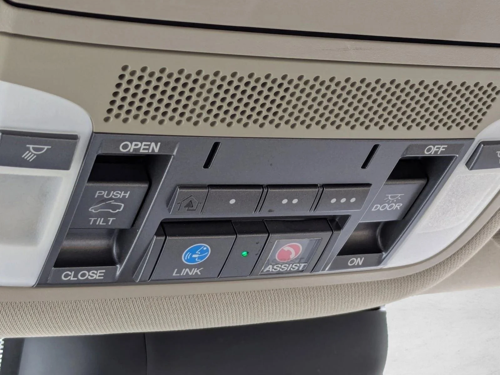 Used 2015 Silver Moon Acura Tech Pkg image 15
