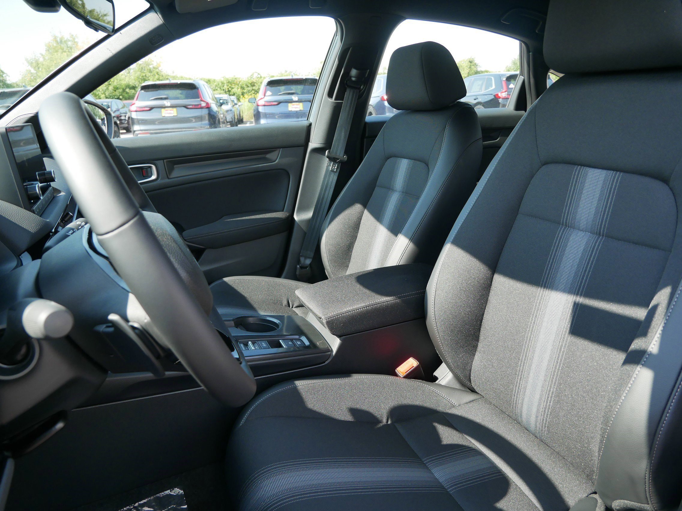 2026 Honda Civic Hatchback Sport - Photo 11