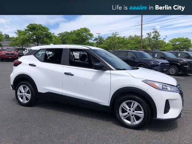 Used 2024 White Nissan S image 1