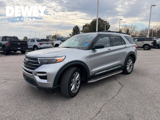 Used 2023 Silver Metallic Ford XLT image 5
