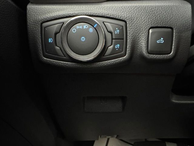 Used 2019 Black Ford XLT image 22