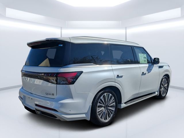 New 2026 RADIANT WHITE INFINITI Luxe 4WD image 3
