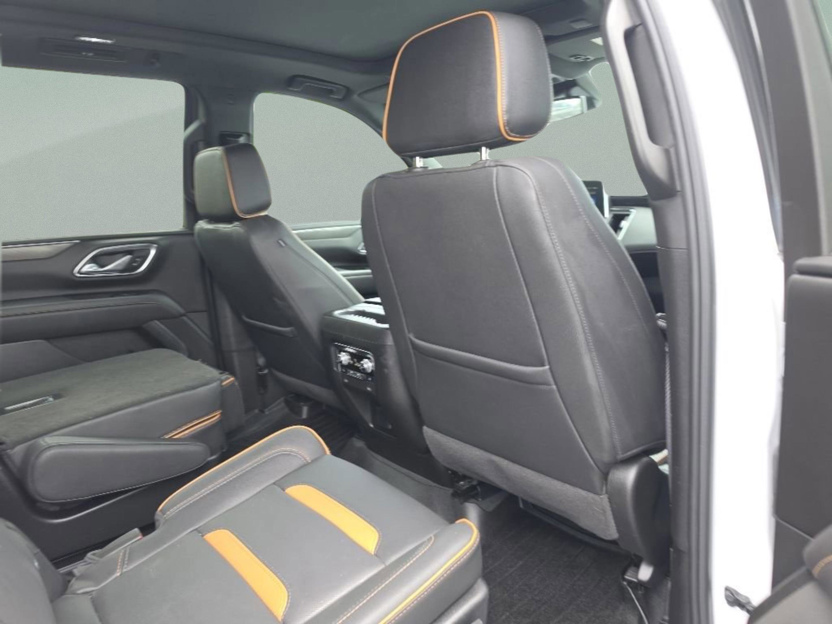 Used 2023 Summit White GMC AT4 image 25
