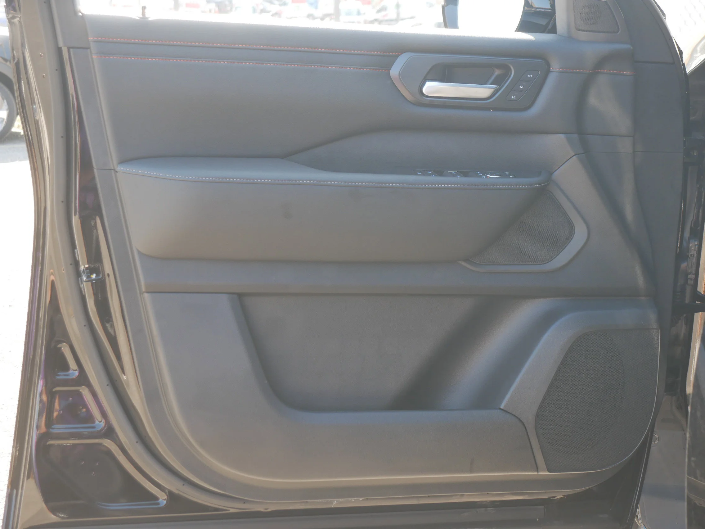 2026 Nissan Armada PRO-4X - Photo 39