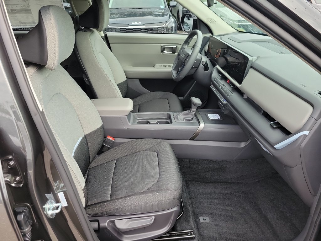 New 2027 Interstellar Gray Kia S image 5