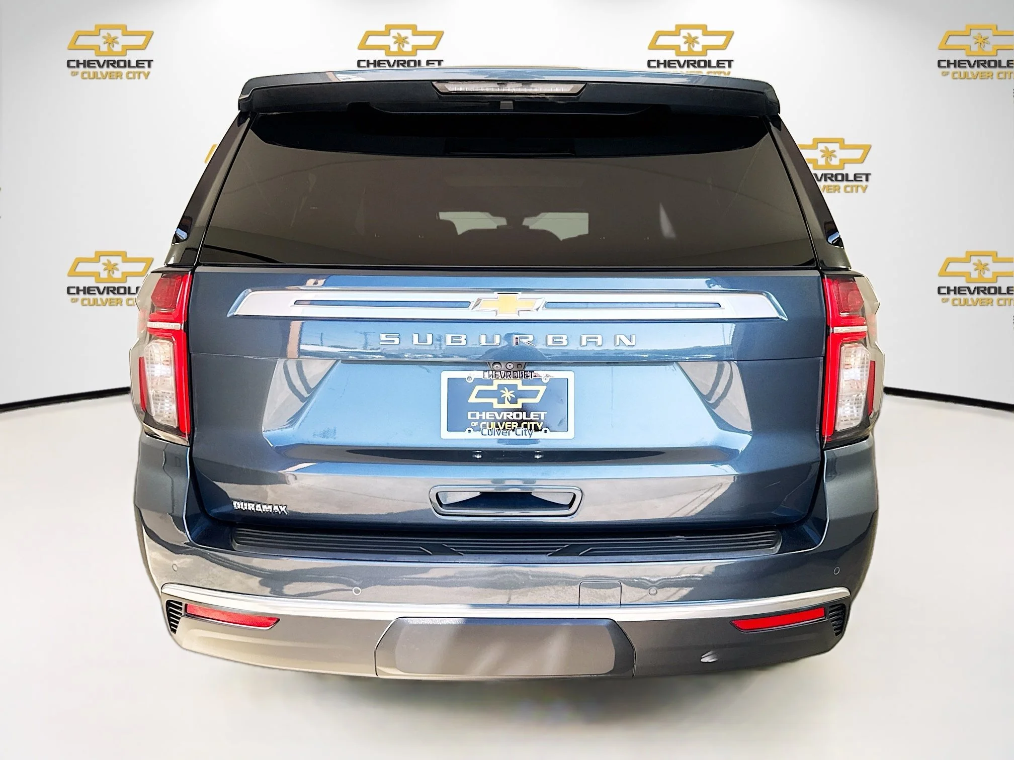 Used 2021 Shadow Gray Metallic Chevrolet High Country image 7