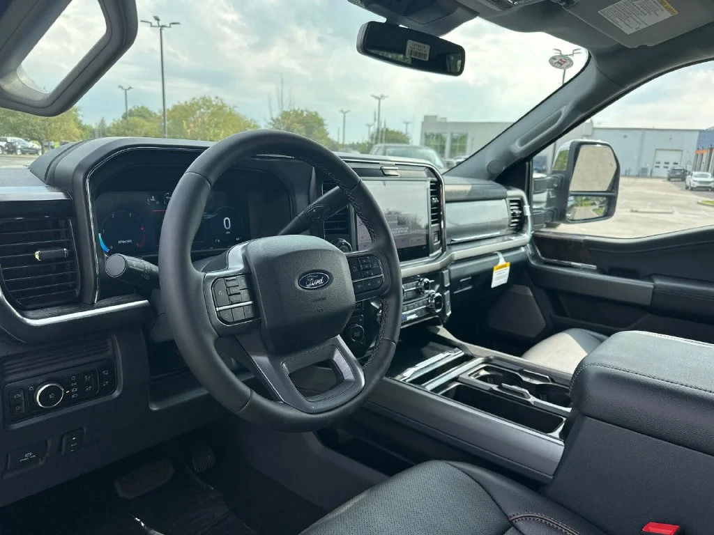 New 2027 Black Ford Lariat image 17