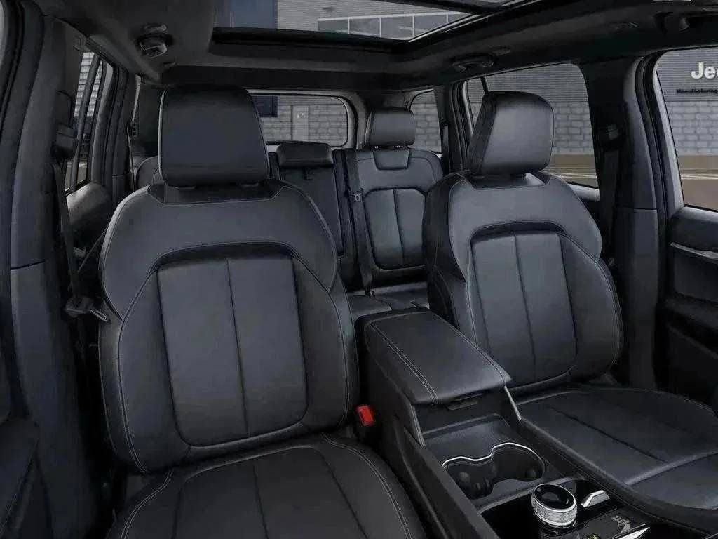 New 2026 Bright White Clearcoat Jeep Limited image 78