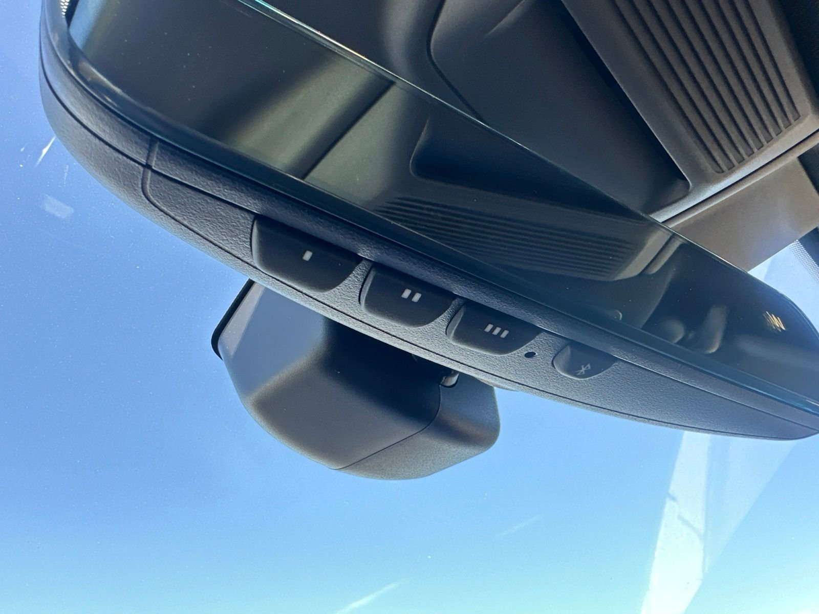 New 2026 Gray Volkswagen 2.0T SE image 75