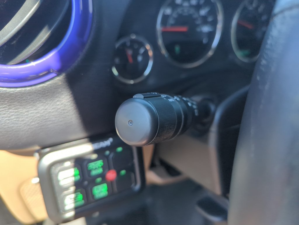 Used 2015 Black Jeep Unlimited Sahara image 21