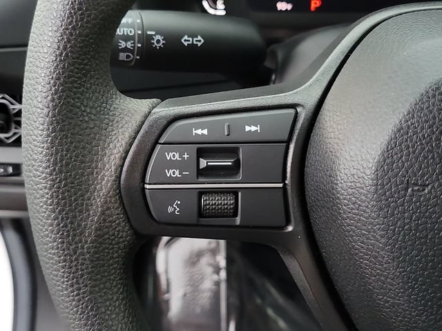 2025 Honda Accord LX - Photo 22