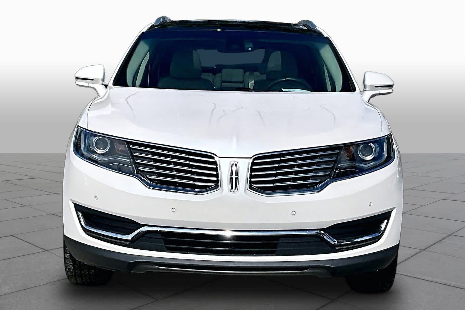Pre-Owned 2017 Lincoln MKX Reserve