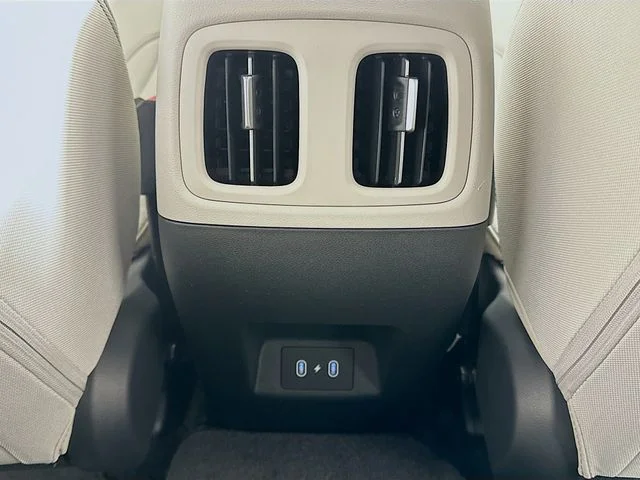 New 2026 Hyundai TUCSON SEL