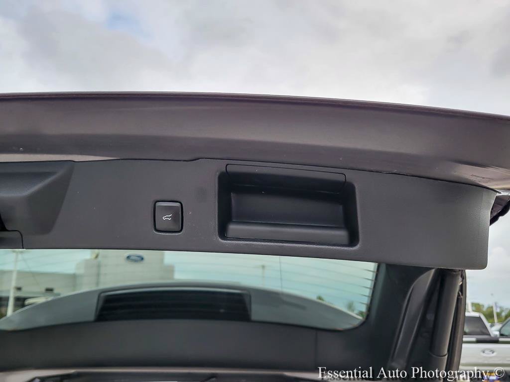 Used 2021 Gray Metallic Ford SEL image 27