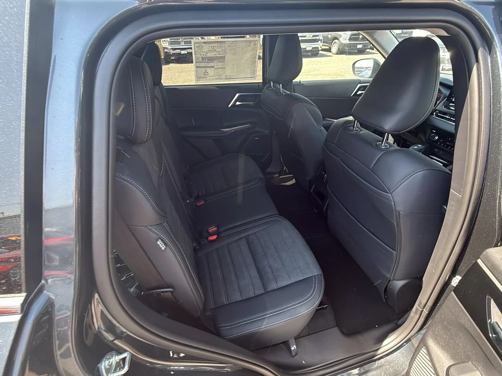 New 2026 Graphite Gray Mitsubishi SE S-AWC image 23