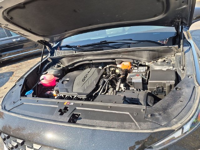Used 2023 Black Hyundai SEL image 33