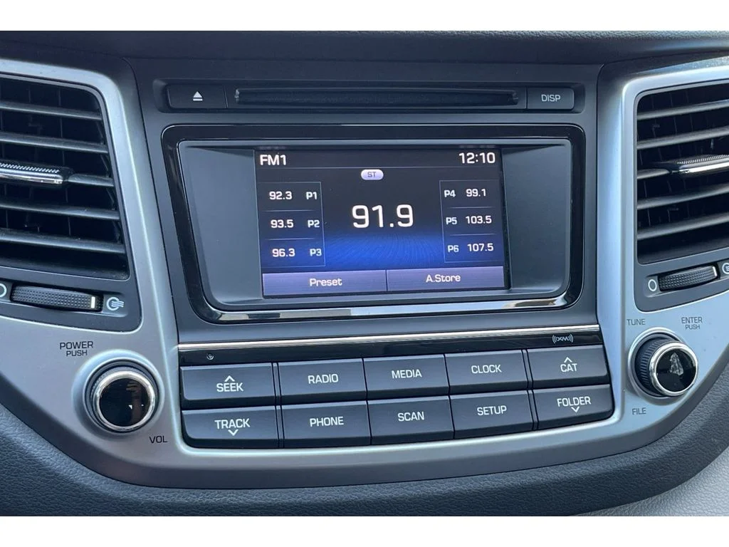 Used 2017 Coliseum Gray Hyundai Sport image 26