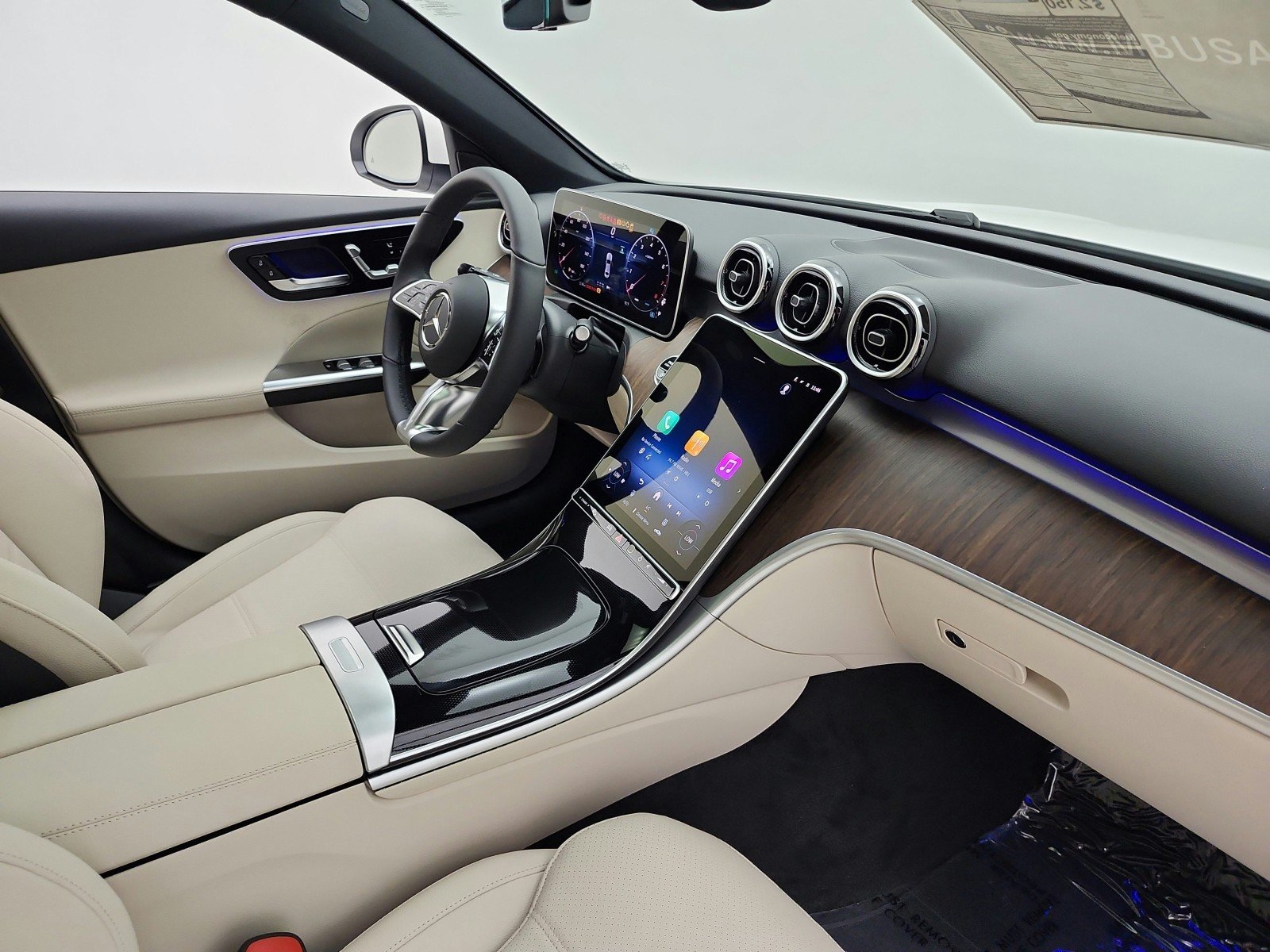 New 2026 Polar White Mercedes-Benz C 300 Sedan image 15