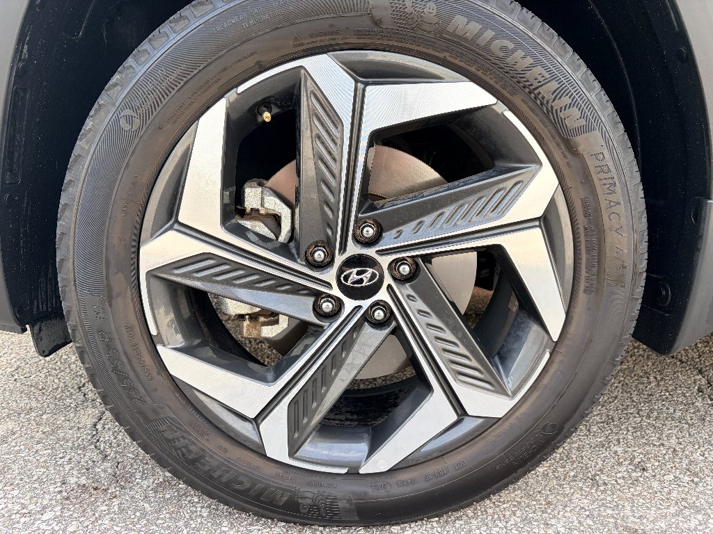Certified Used 2024 Black Pearl Hyundai SEL image 10