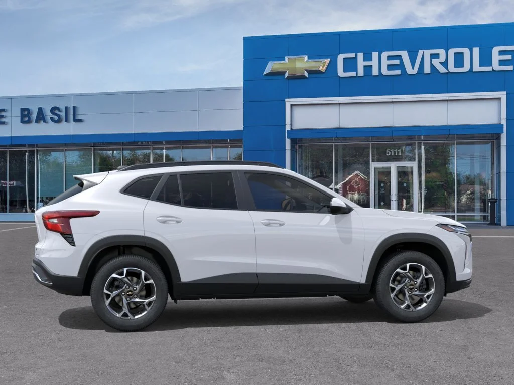 New 2026 Summit White Chevrolet LT image 5
