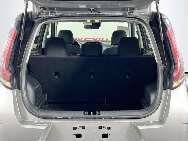 2024 Kia Soul LX - Photo 23