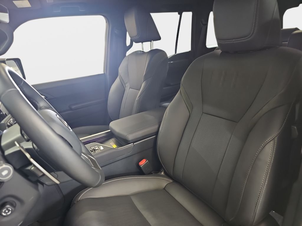 2026 Lexus GX Overtrail+ - Photo 18