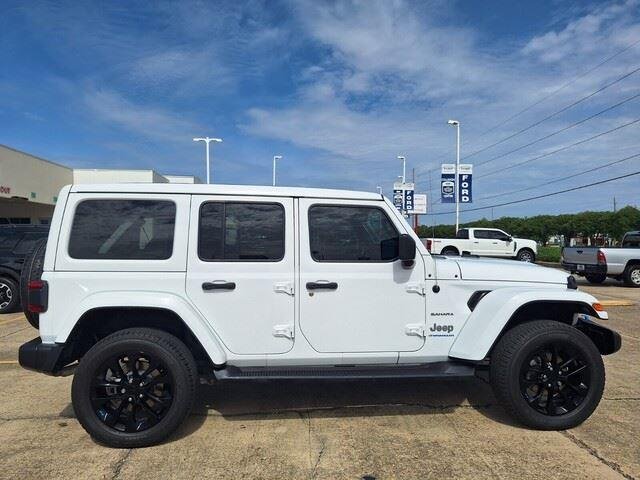 Used 2023 Bright White Clearcoat Jeep Sahara image 6
