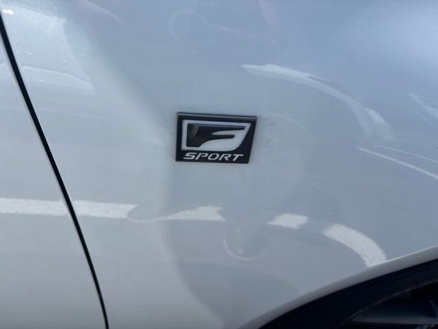 Used 2016 White Lexus 350 image 9