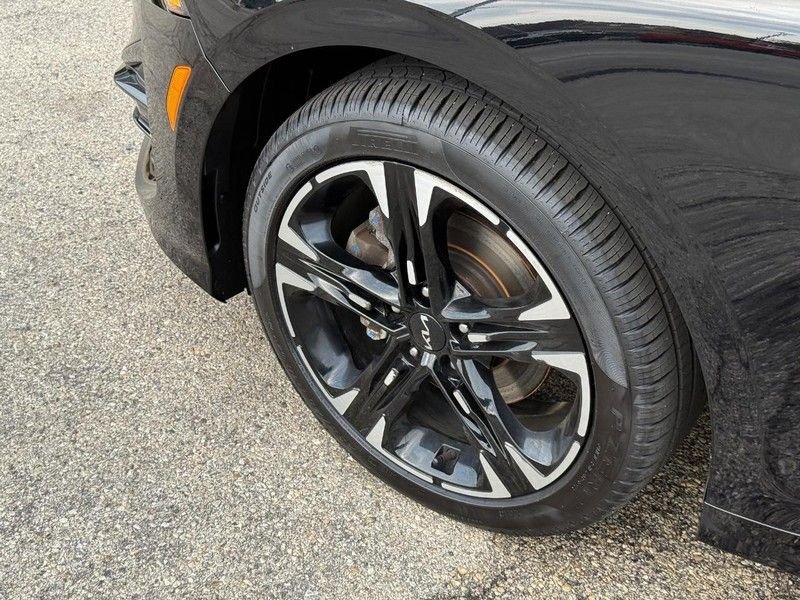 Used 2024 Ebony Black Kia GT-Line image 10
