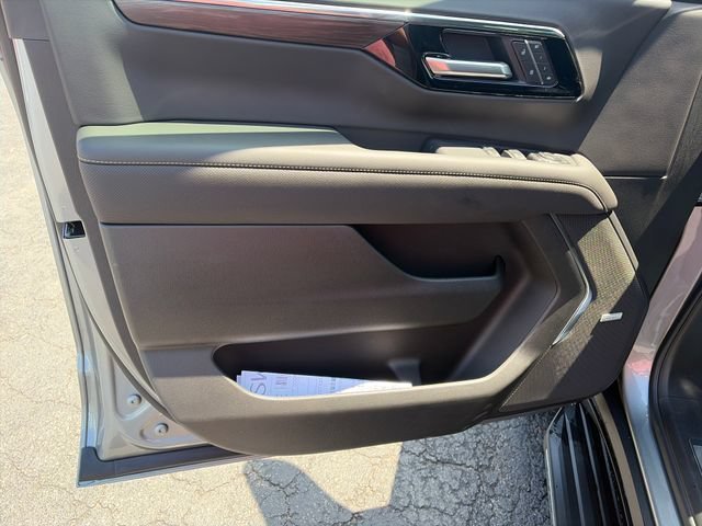 2026 Chevrolet Tahoe Premier - Photo 10