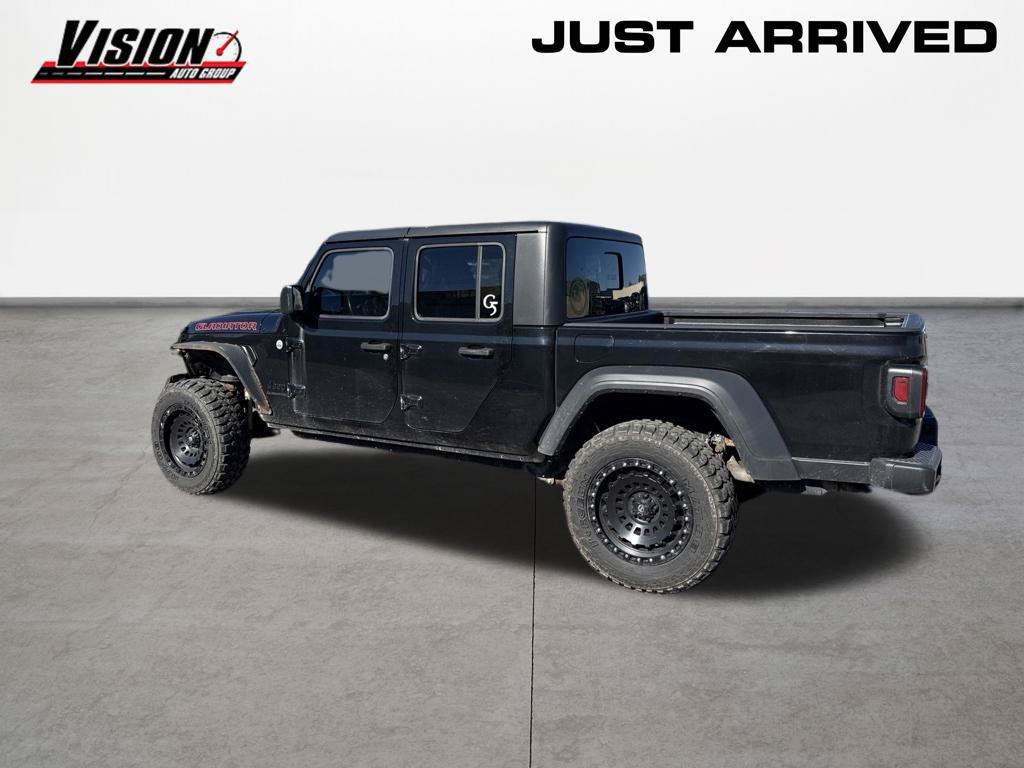 Used 2020 Black Jeep Sport image 10