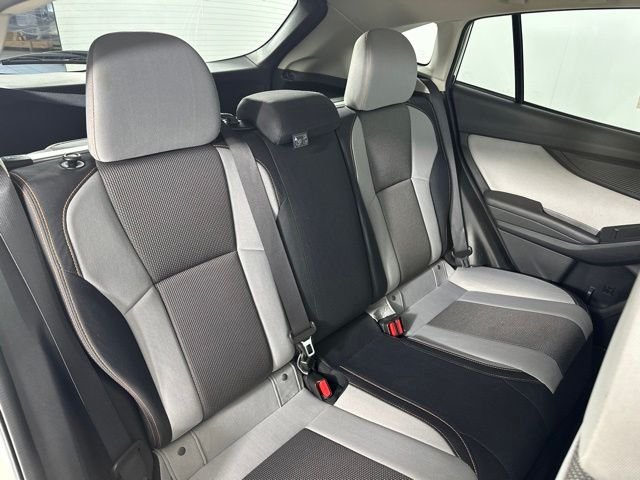 Used 2018 White Subaru 2.0i Premium image 29