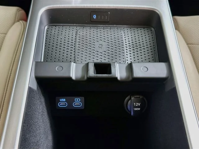 New 2027 Genesis GV70 2.5T Select