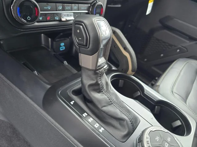 New 2025 Oxford White Ford Badlands® image 55