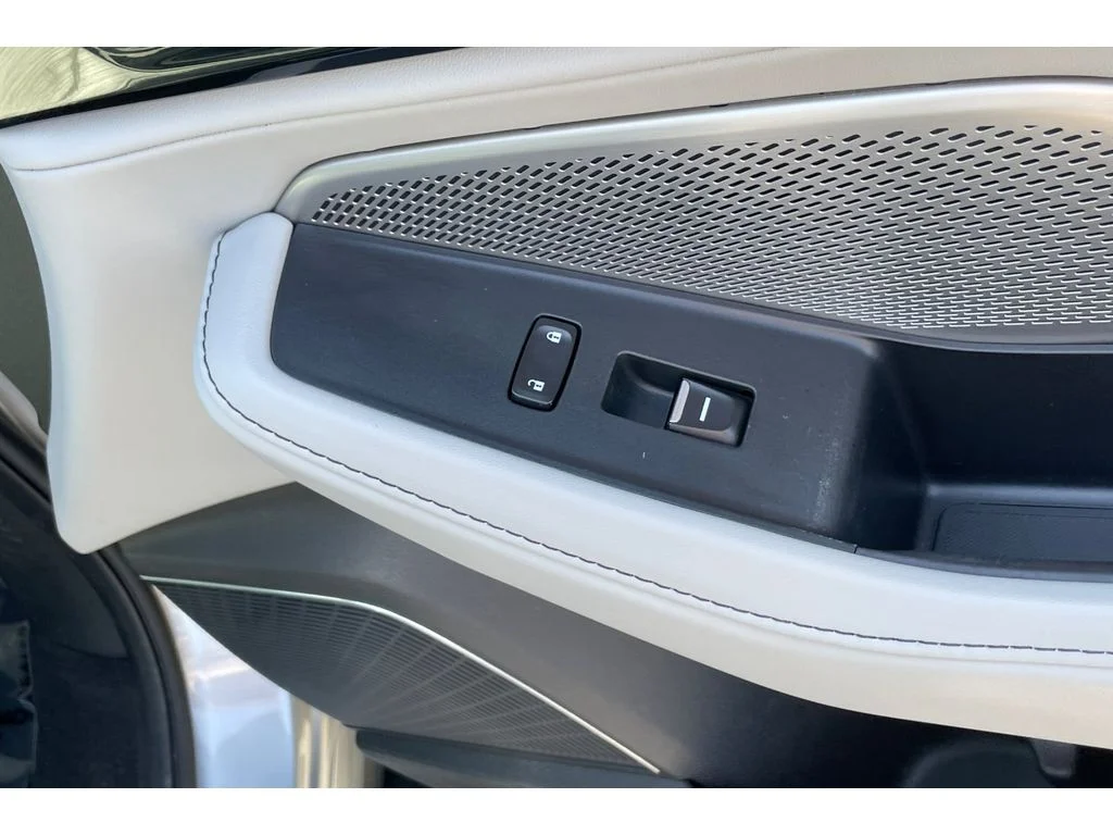 Used 2023 Lunar Silver Metallic Acura TECH image 22