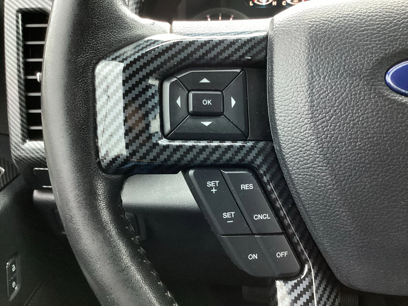 Certified Used 2019 Black Metallic Ford XLT image 29
