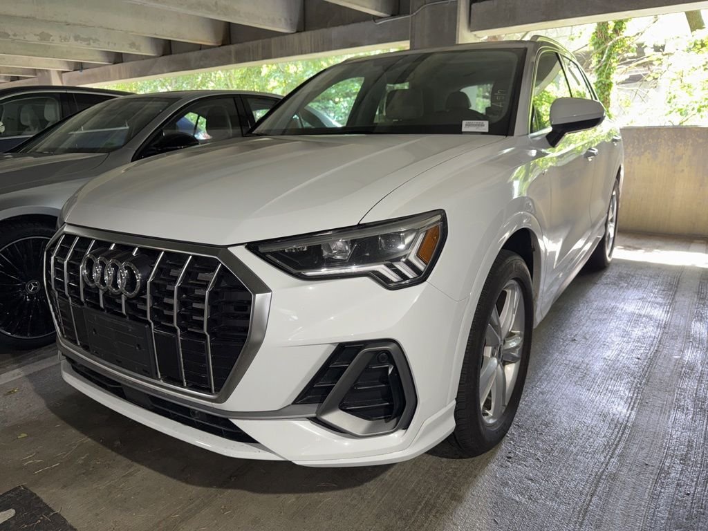 2022 Audi Q3 45 TFSI S Line Premium Plus quattro's photo