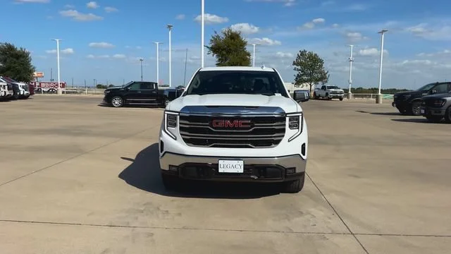 2026 GMC Sierra 1500 SLT - Photo 3