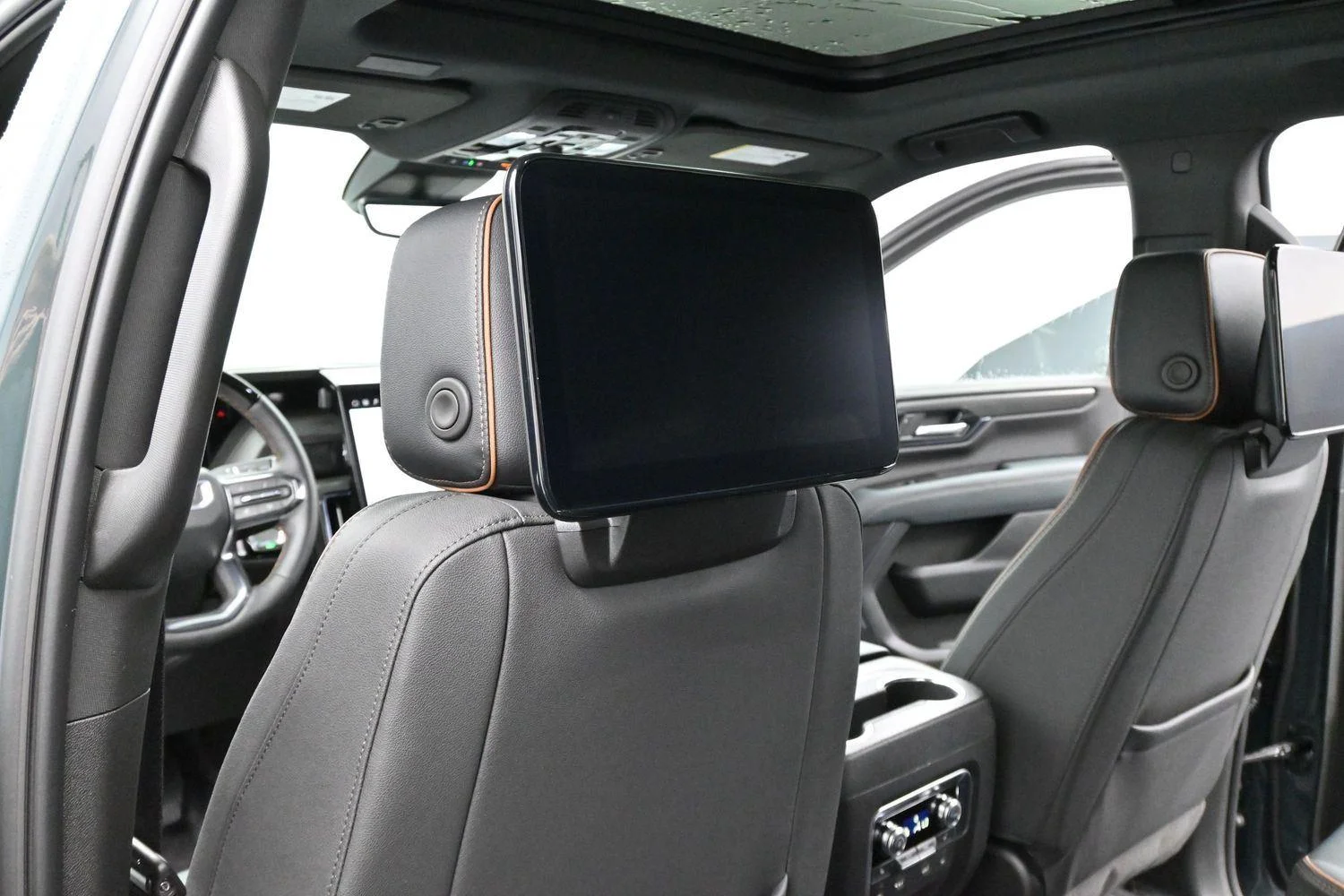 Used 2026 Midnight Pine GMC AT4 image 34